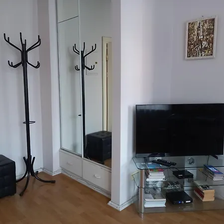 Old - Kalku Apartment